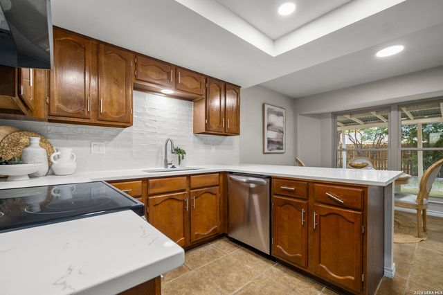 8234 MEADOW SUN ST, San Antonio, TX 78251