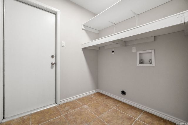 8234 MEADOW SUN ST, San Antonio, TX 78251