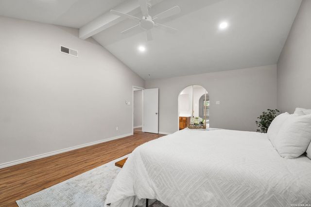 8234 MEADOW SUN ST, San Antonio, TX 78251