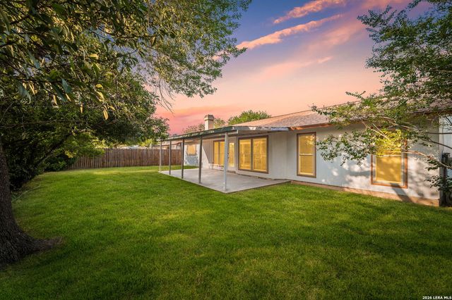8234 MEADOW SUN ST, San Antonio, TX 78251
