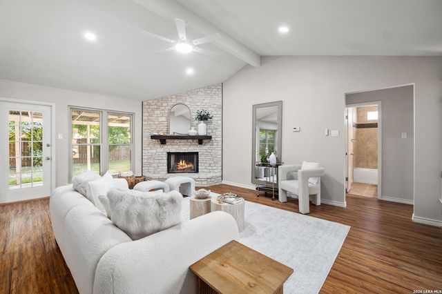 8234 MEADOW SUN ST, San Antonio, TX 78251