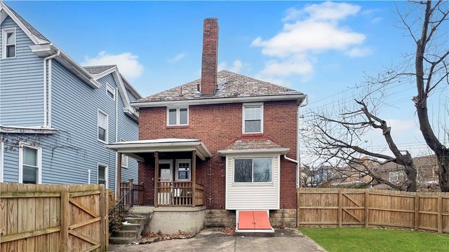 1601 Aurelius St, Swissvale, PA 15218