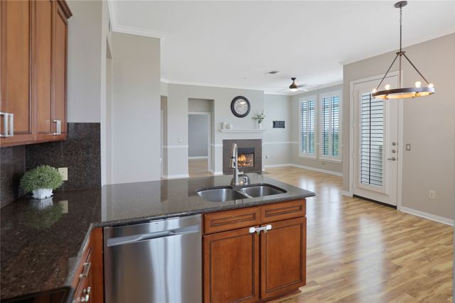 800 E 15th Street 301, Plano, TX 75074