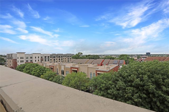 800 E 15th Street 301, Plano, TX 75074