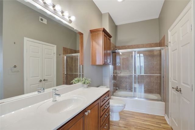 800 E 15th Street 301, Plano, TX 75074