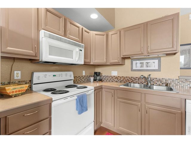 635 Gooseberry Dr 2001, Longmont, CO 80503