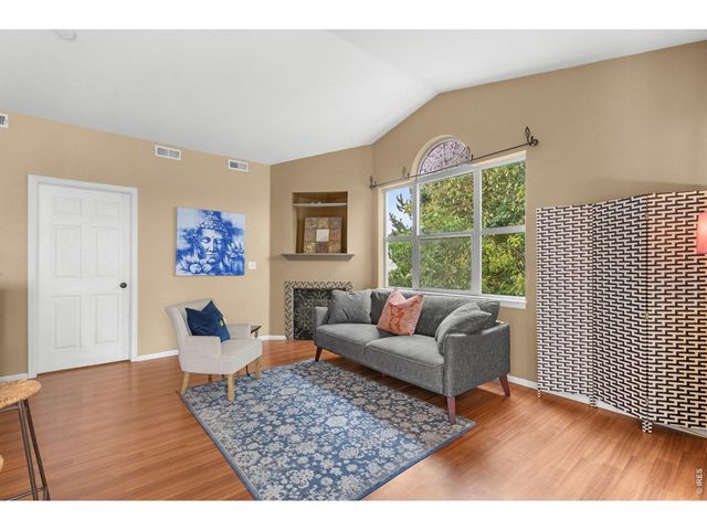 635 Gooseberry Dr 2001, Longmont, CO 80503