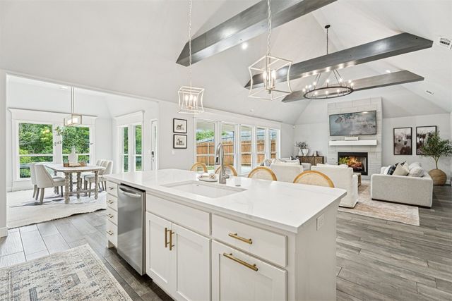 4224 Luke Lane, Edmond, OK 73034