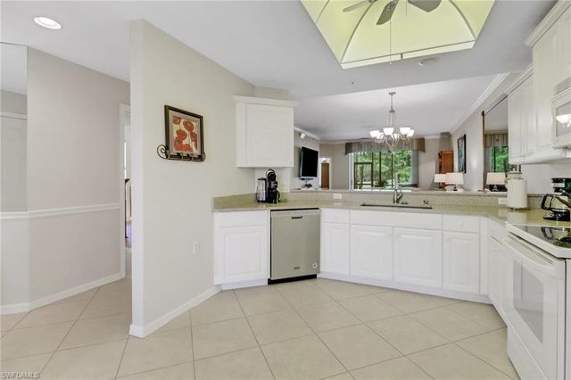 3715 Buttonwood WAY # 1711, Naples, FL 34112