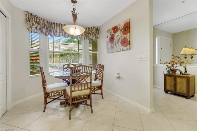 3715 Buttonwood WAY # 1711, Naples, FL 34112