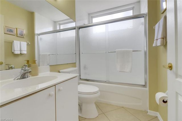 3715 Buttonwood WAY # 1711, Naples, FL 34112