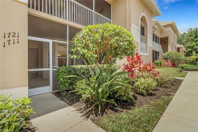 3715 Buttonwood WAY # 1711, Naples, FL 34112