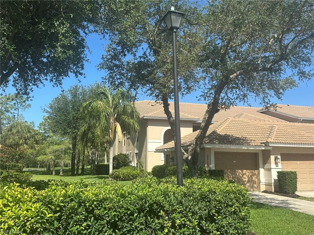 3715 Buttonwood WAY # 1711, Naples, FL 34112