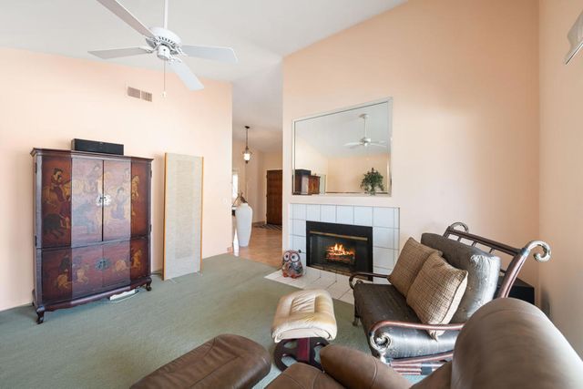 77568 Calle Las Brisas N, Palm Desert, CA 92211