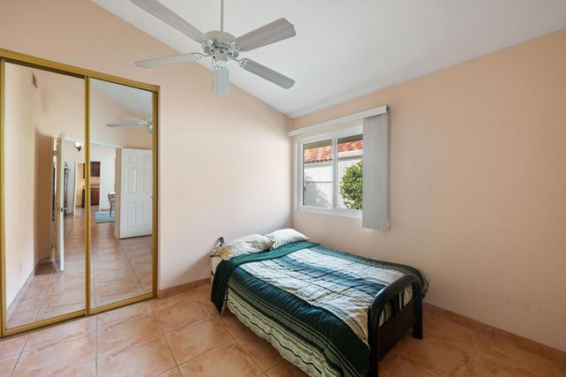 77568 Calle Las Brisas N, Palm Desert, CA 92211