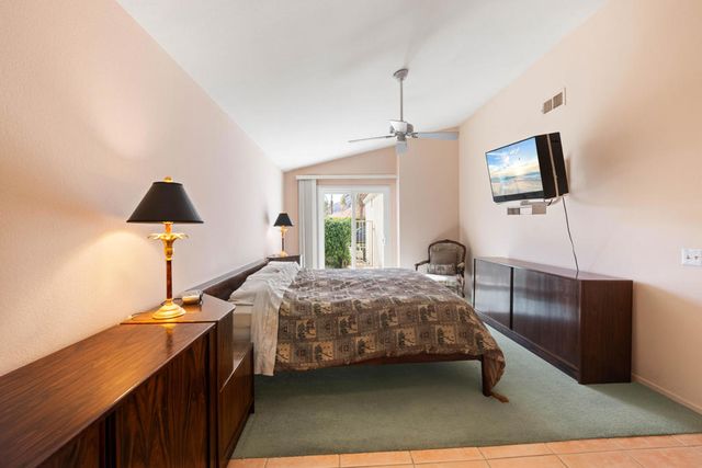 77568 Calle Las Brisas N, Palm Desert, CA 92211