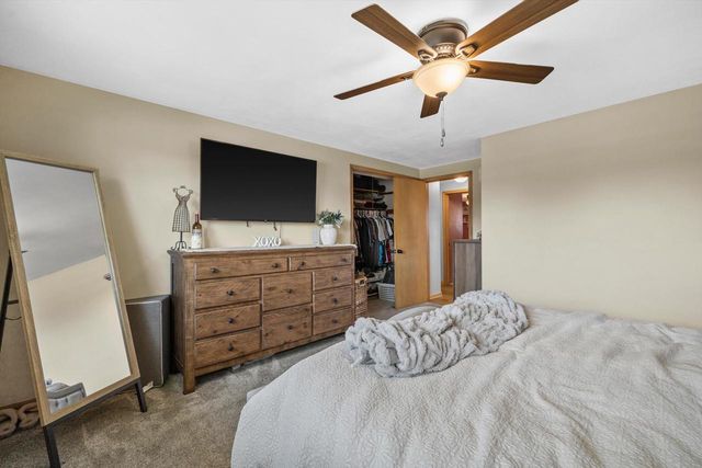 2424 24th STREET, Kenosha, WI 53140