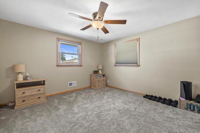 2424 24th STREET, Kenosha, WI 53140