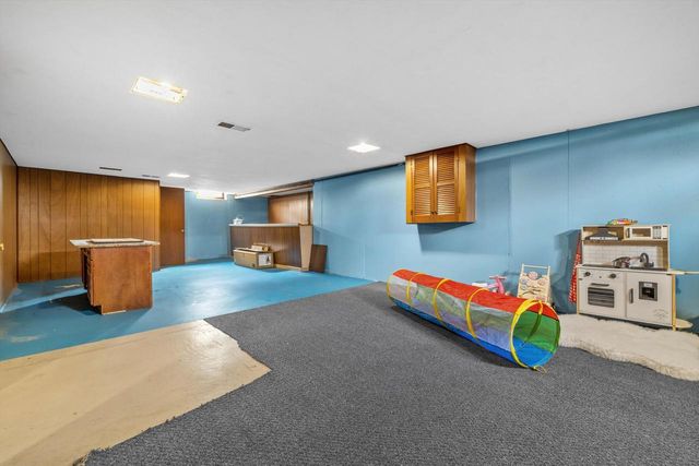 2424 24th STREET, Kenosha, WI 53140