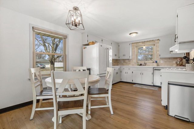 2424 24th STREET, Kenosha, WI 53140