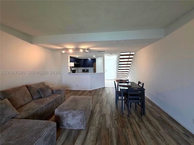 5200 NW 31st Ave 217, Fort Lauderdale, FL 33309