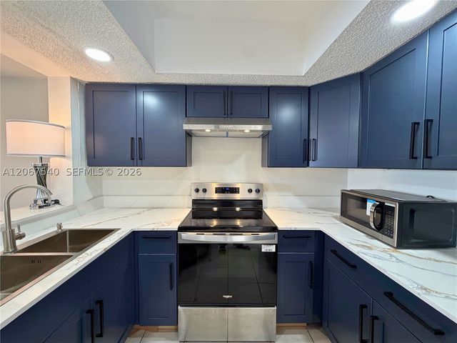 5200 NW 31st Ave 217, Fort Lauderdale, FL 33309