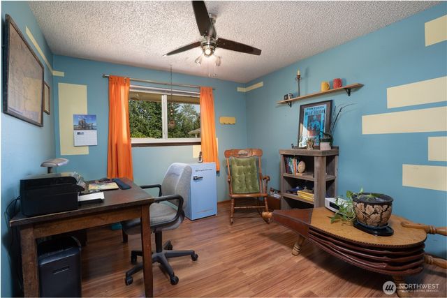 24201 42nd Avenue E, Spanaway, WA 98387