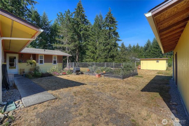 24201 42nd Avenue E, Spanaway, WA 98387