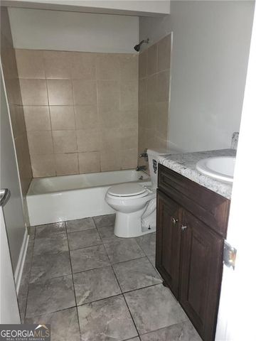 5945 Sutcliff Square, Lithonia, GA 30058