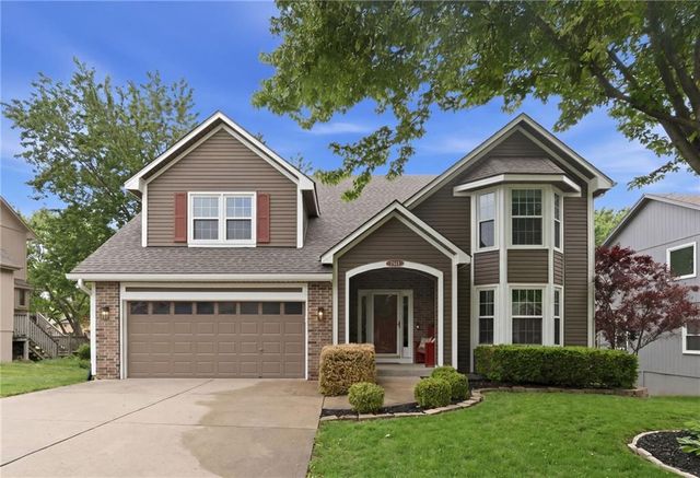 7511 N Palmer Avenue, Kansas City, MO 64158