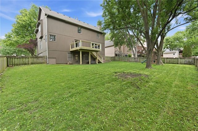 7511 N Palmer Avenue, Kansas City, MO 64158