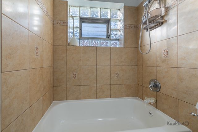 4309 S HARLEM Avenue 6, Stickney, IL 60402