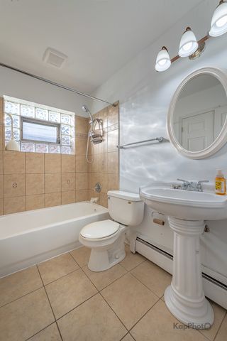 4309 S HARLEM Avenue 6, Stickney, IL 60402