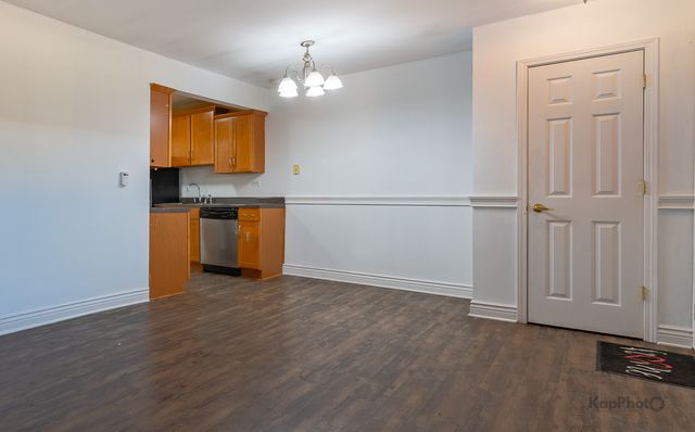 4309 S HARLEM Avenue 6, Stickney, IL 60402