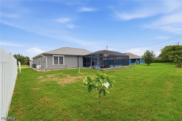 1212 SW 13th ST, Cape Coral, FL 33991