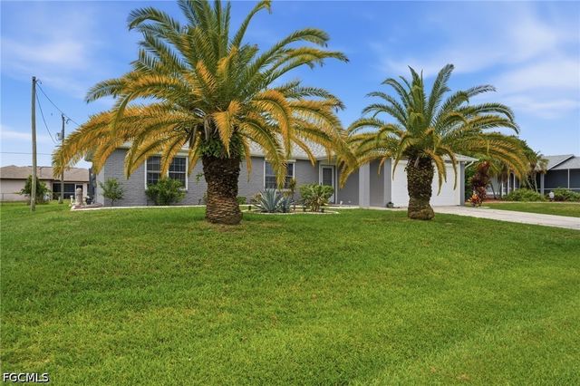 1212 SW 13th ST, Cape Coral, FL 33991