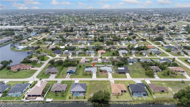 1212 SW 13th ST, Cape Coral, FL 33991