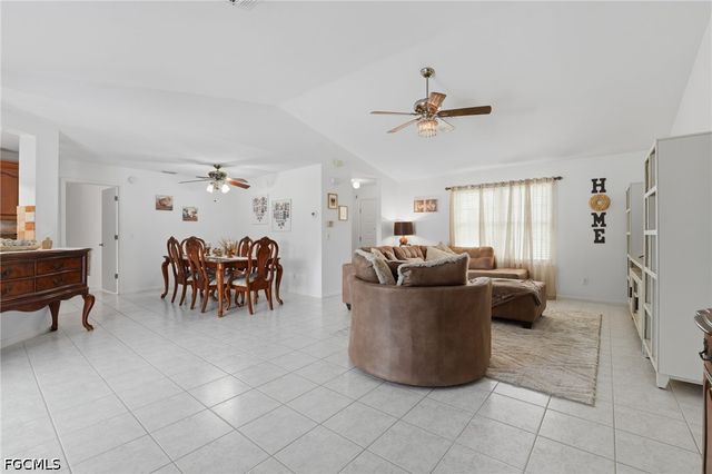 1212 SW 13th ST, Cape Coral, FL 33991