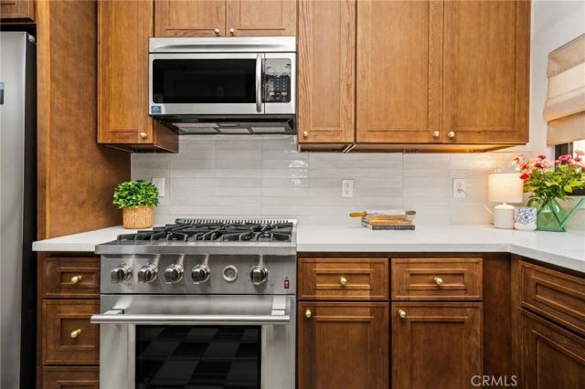 377 Ximeno Avenue, Long Beach, CA 90814