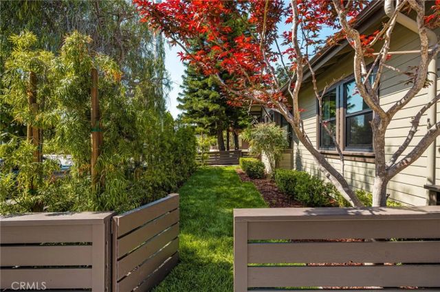 377 Ximeno Avenue, Long Beach, CA 90814