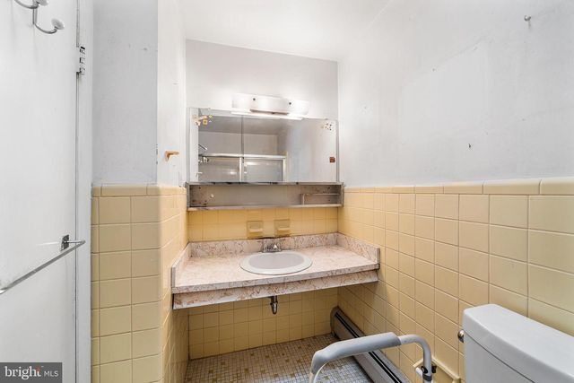 2249 FAUNCE ST, Philadelphia, PA 19152