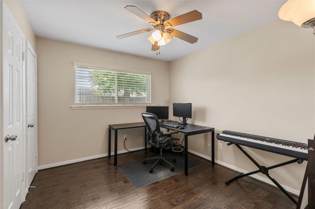 2302 Willowby Drive, Houston, TX 77008