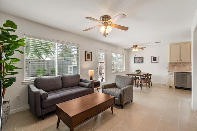 2302 Willowby Drive, Houston, TX 77008