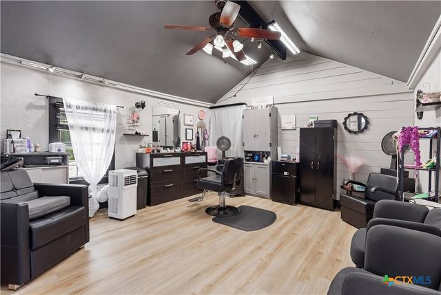 209 S Main Street, Salado, TX 76571