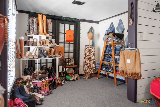 209 S Main Street, Salado, TX 76571