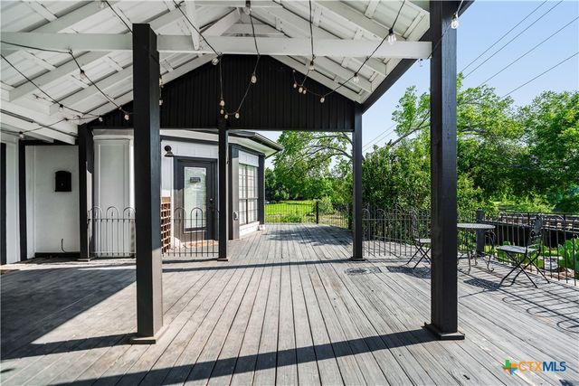 209 S Main Street, Salado, TX 76571