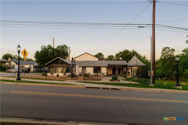 209 S Main Street, Salado, TX 76571