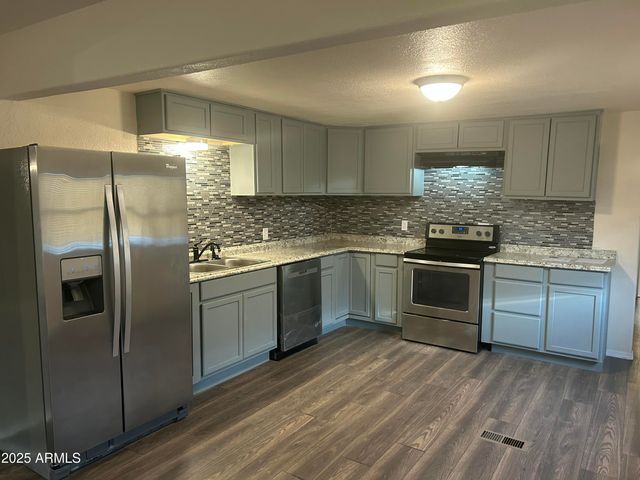 7256 S COLE Lane, Hereford, AZ 85615