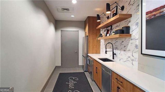 250 Pharr Road NE 308, Atlanta, GA 30305