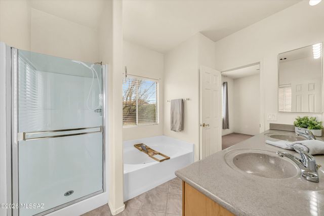 5529 W Crimson Bluff Drive, Marana, AZ 85658